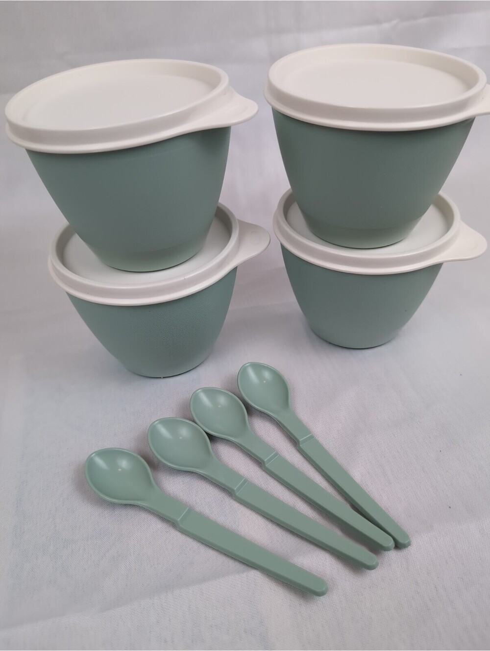 Tupperware Refrigerator Bowls Lids & Hang On Spoons